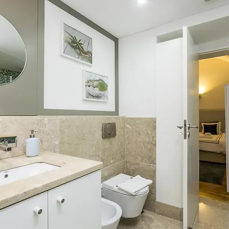 Lxway Praca Da Figueira 아파트